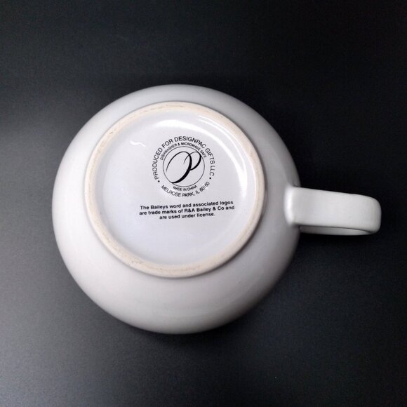 Baileys Irish Cream White Ceramic Mug 26 Oz Super Sized - Picture 5 of 5